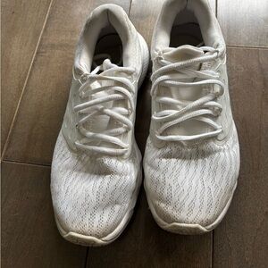 Under Armour White Athletic Running Shoes